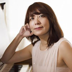 Music Tonight- Pianist Estelle Copéry