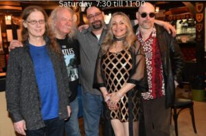 Music Tonight:  Midnight Lace